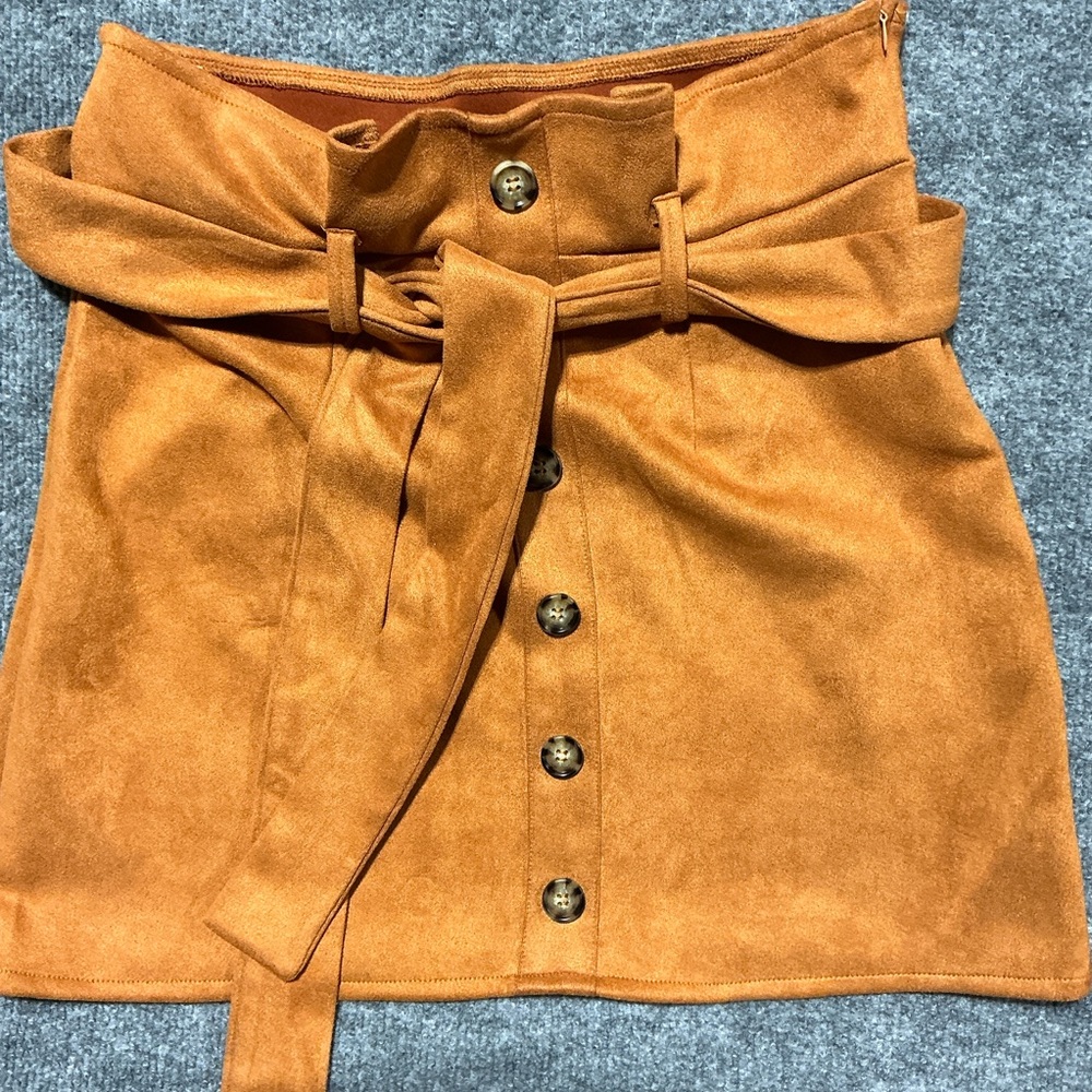 Chic Orange Button-Down Skirt Faux Suede